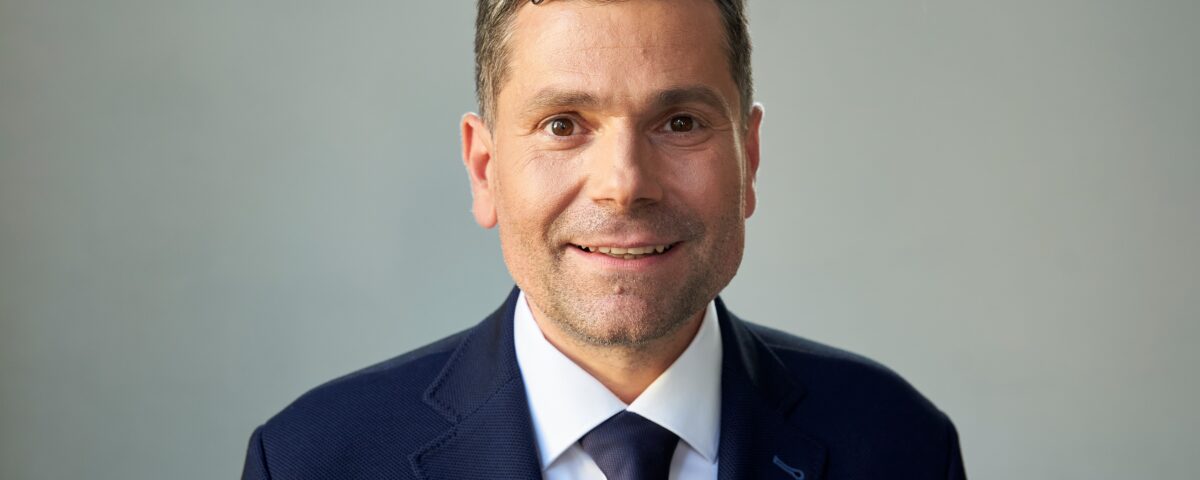 Portrait des Oberbürgermeisters Dr. Florian Freund